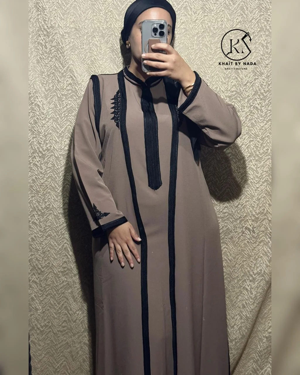 Abaya Longue Fluide – Élégance Intemporelle | Khaït – Élégance Intemporelle | Khaït