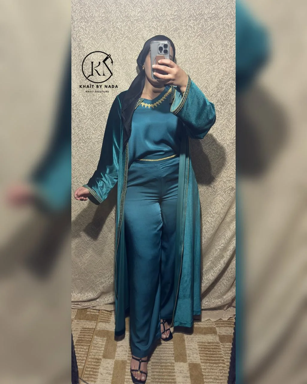 Velours Royal- ensemble Raffinée – Collection Élégance | Khaït