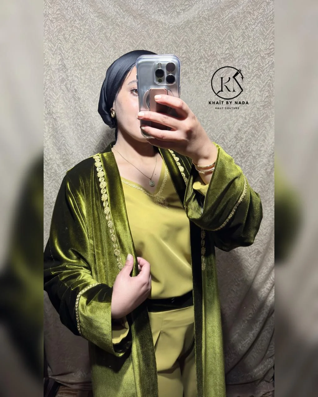 Nuit Élégante- Jabadour Chic avec Kimono Fluide | Khaït