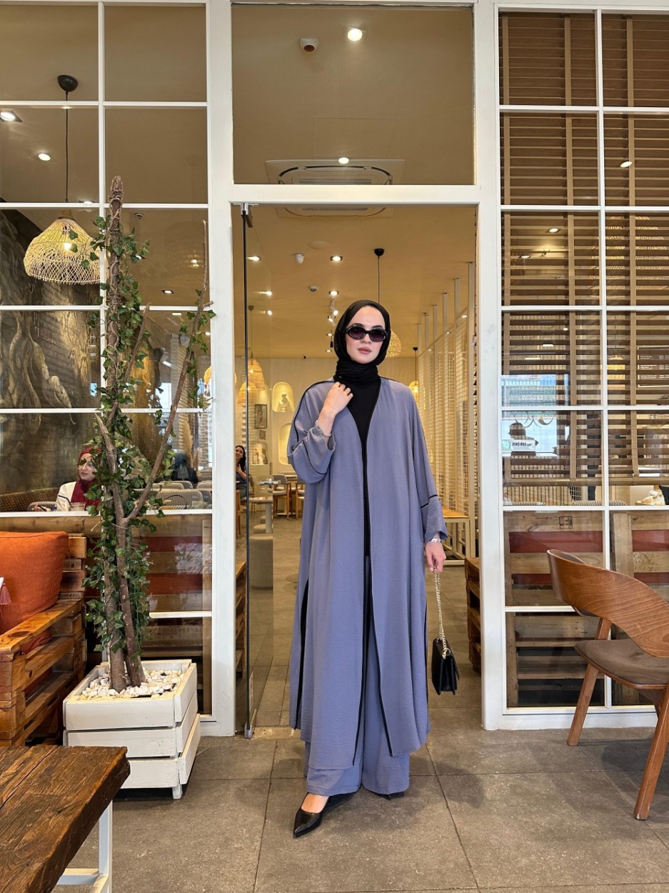 ensemble 'sotra' abaya et pantalon carré large