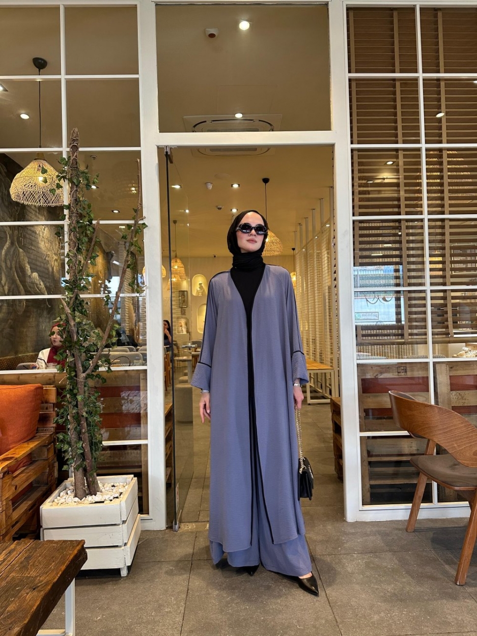 ensemble 'sotra' abaya et pantalon carré large