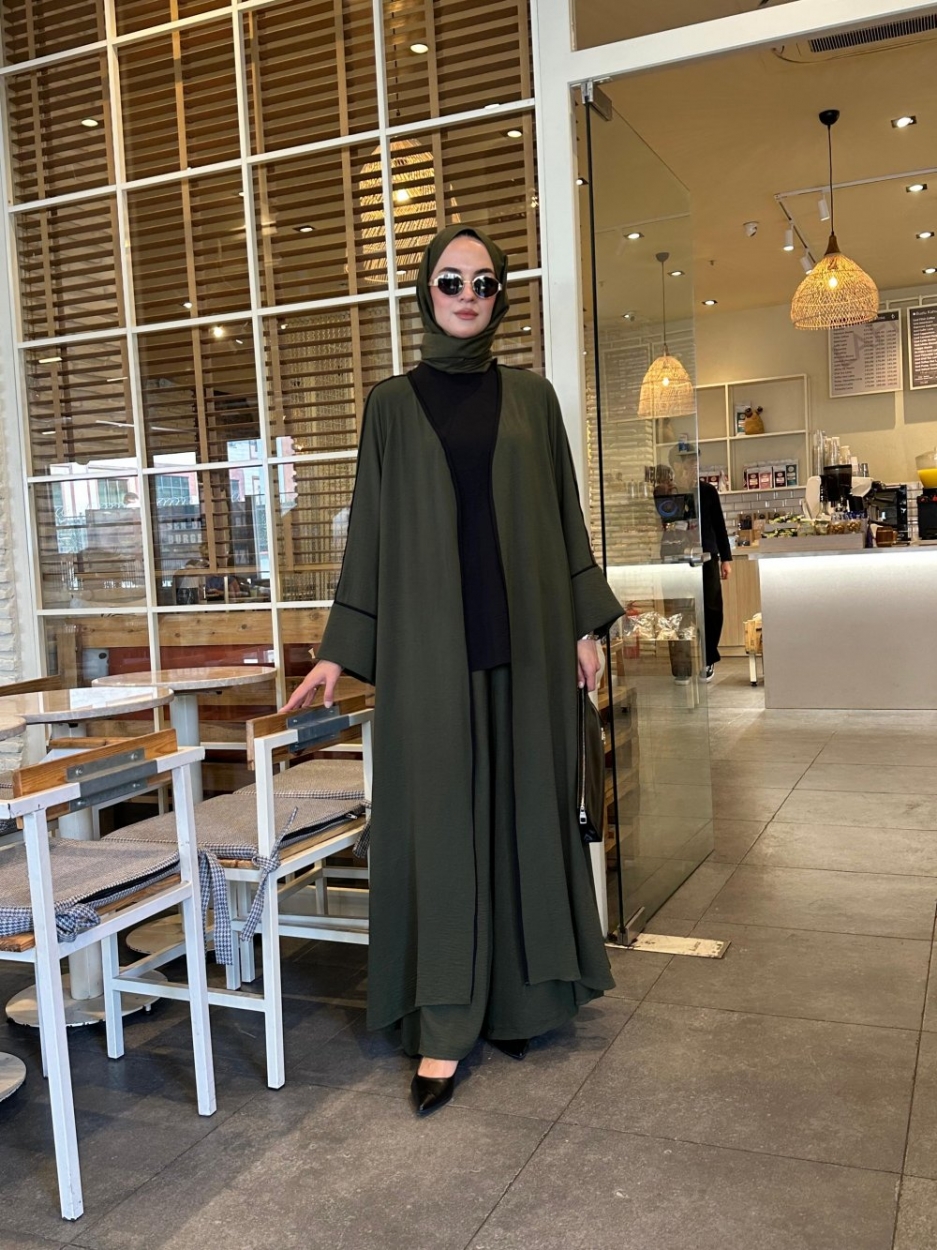 ensemble 'sotra' abaya et pantalon carré large