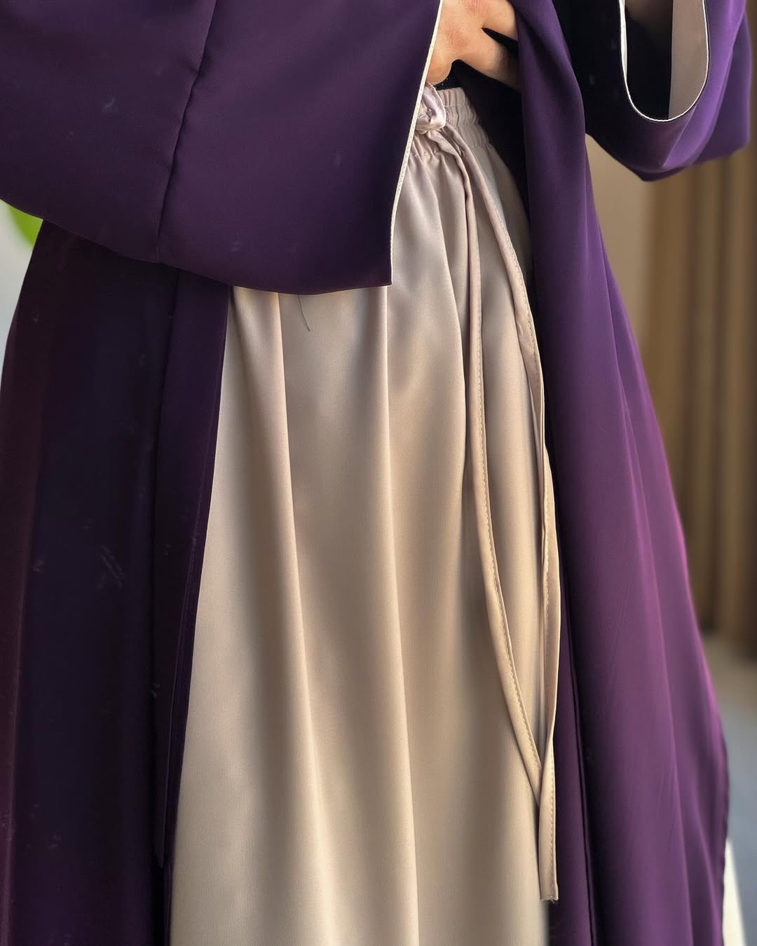 ensemble gala robe long et jupe طقم متكون من عباية طويلة و تنورة