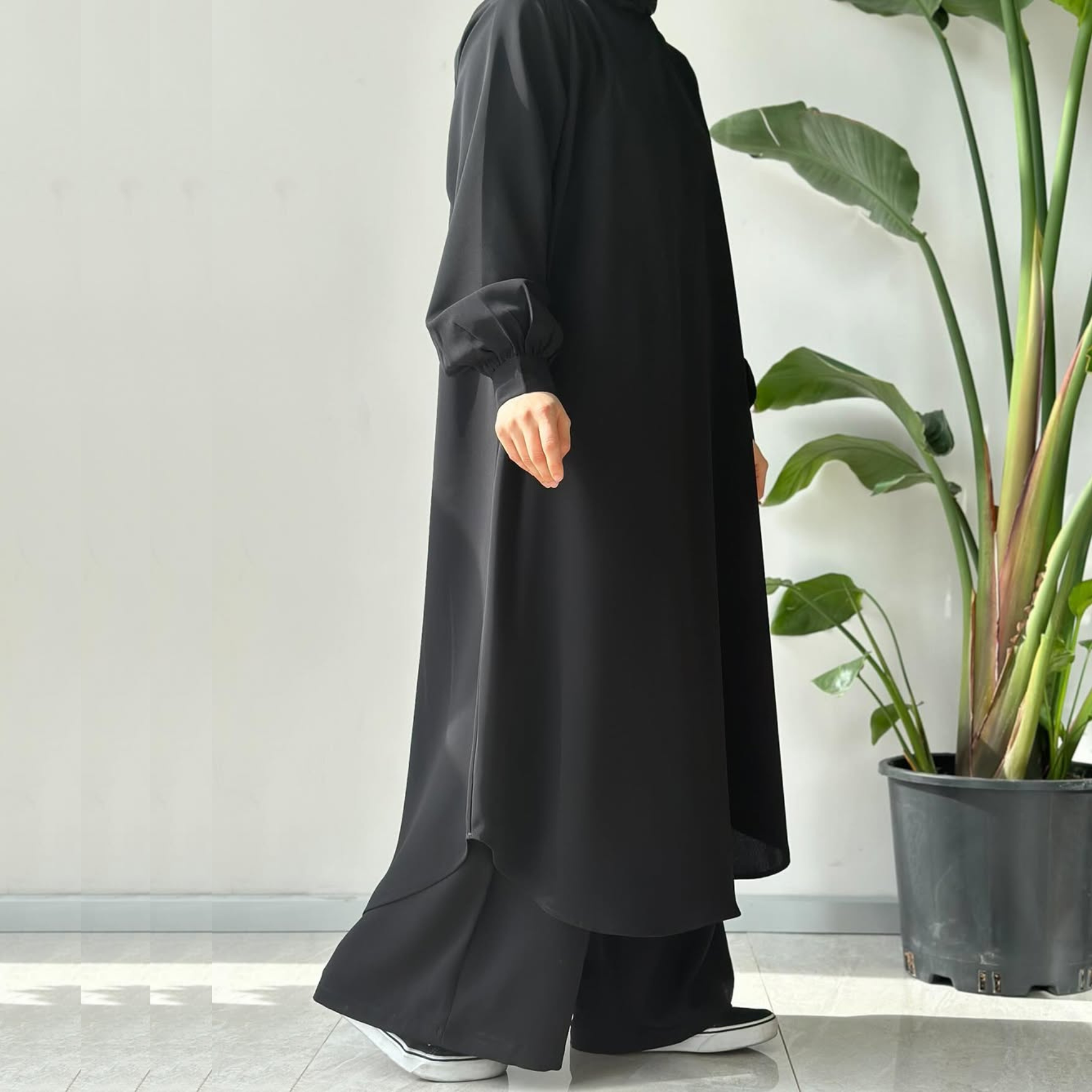 ANAKA ENSEMBLE  2 PIECES