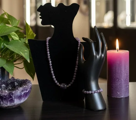 طقم الأمتيست الطبيعي بلون البنفسج