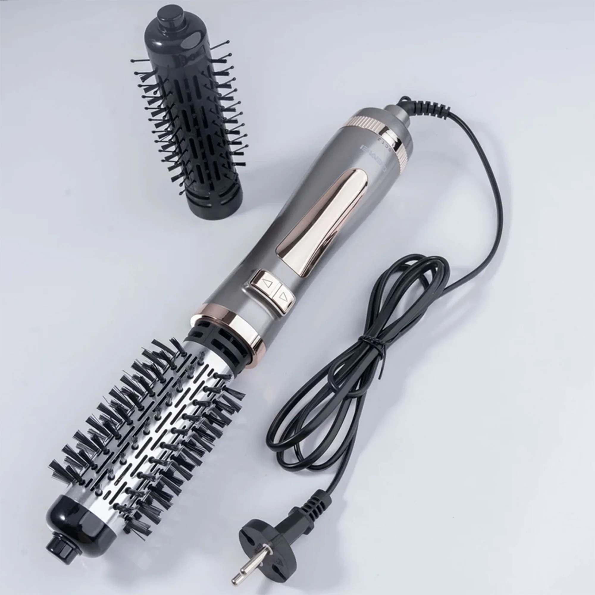 2 X 1 فرشاة تصفيف دوارة و مجفف الشعر من gemei  - ضمان عام