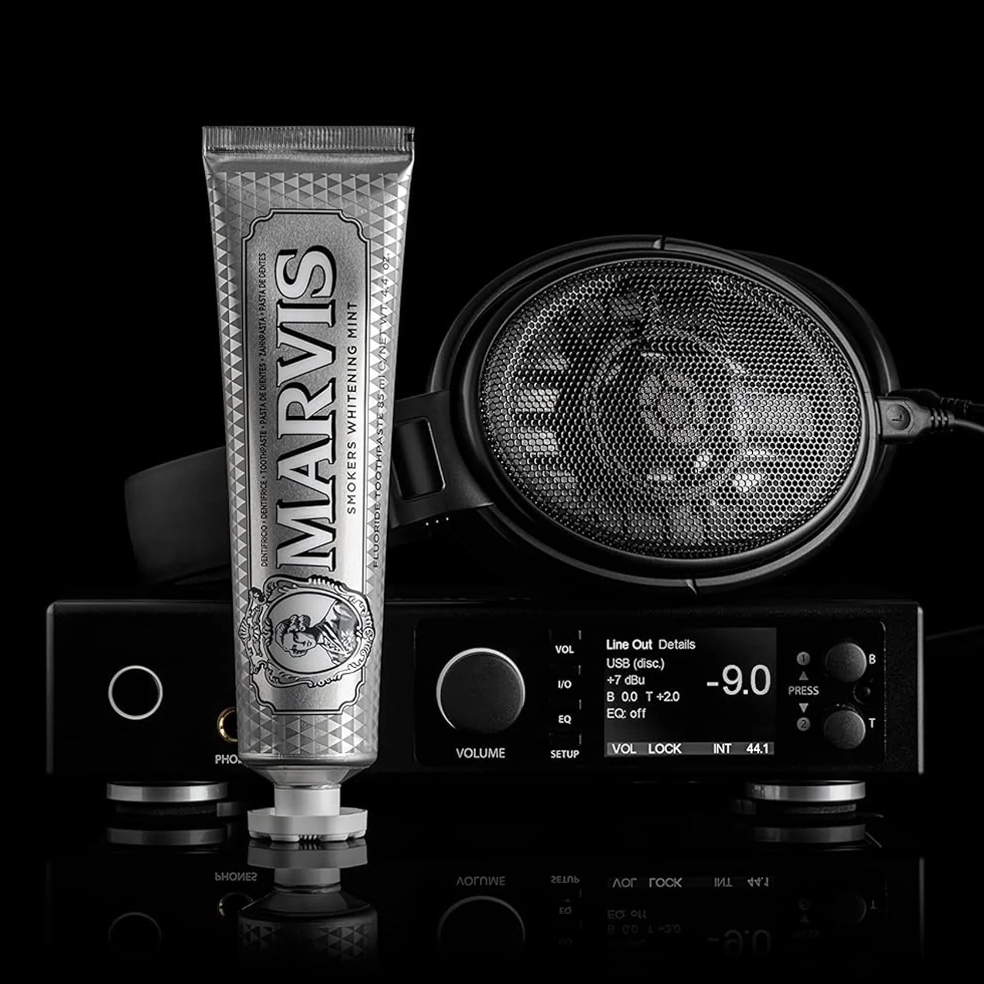 مارفيس معجون الأسنان المبيض بالنعناع الأصلي – الحل المثالي لابتسامة أكثر بياضًا للمدخنين