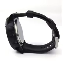 ساعة حكام مباريات كرة القدم المتعددة الوظائف