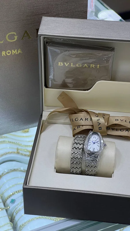 Royal Wing Lady Watch