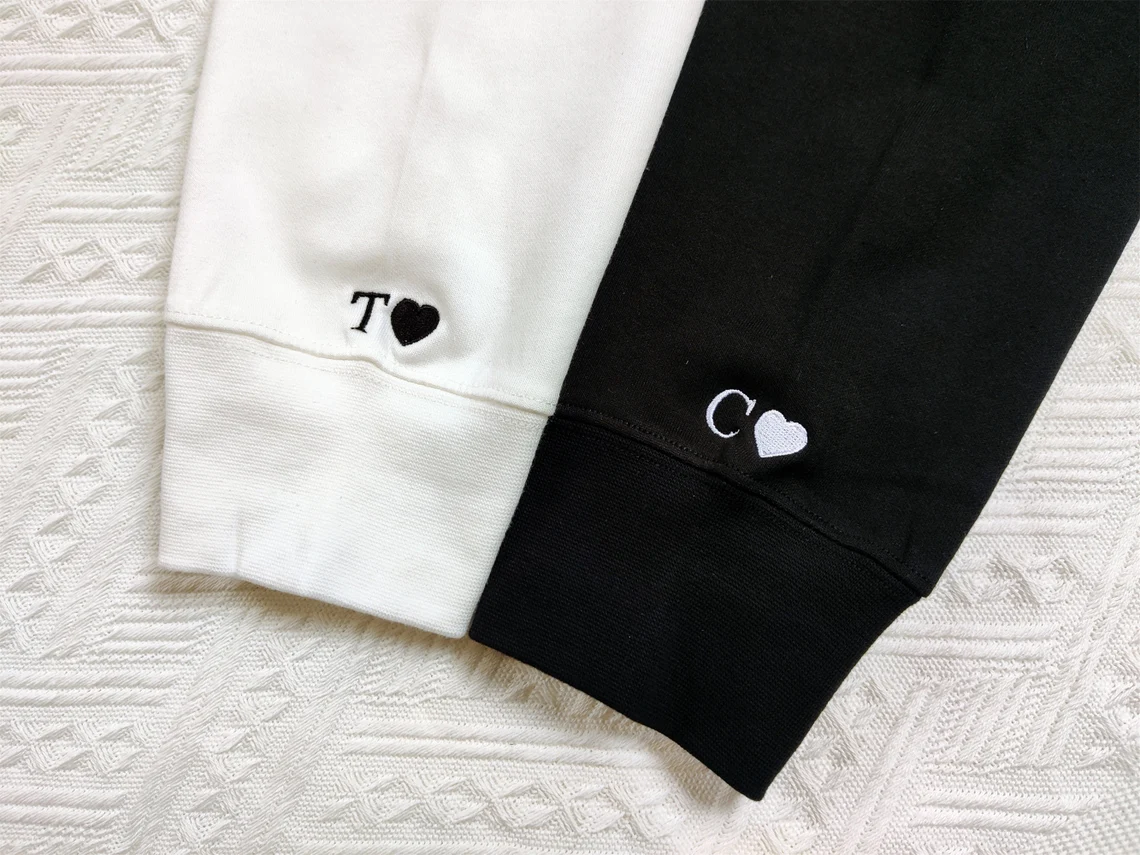 Hoodie SWEAT  brodé TISHURTE  personnalisé  pour les couples