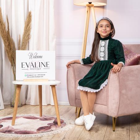 TK-06-Robe velours élastique col serré avec dentelle