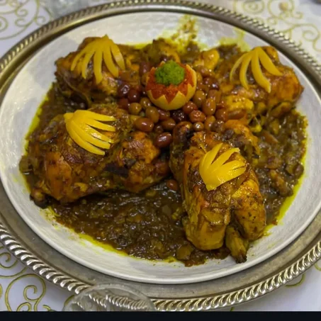 دجاج محمر او مدغمر