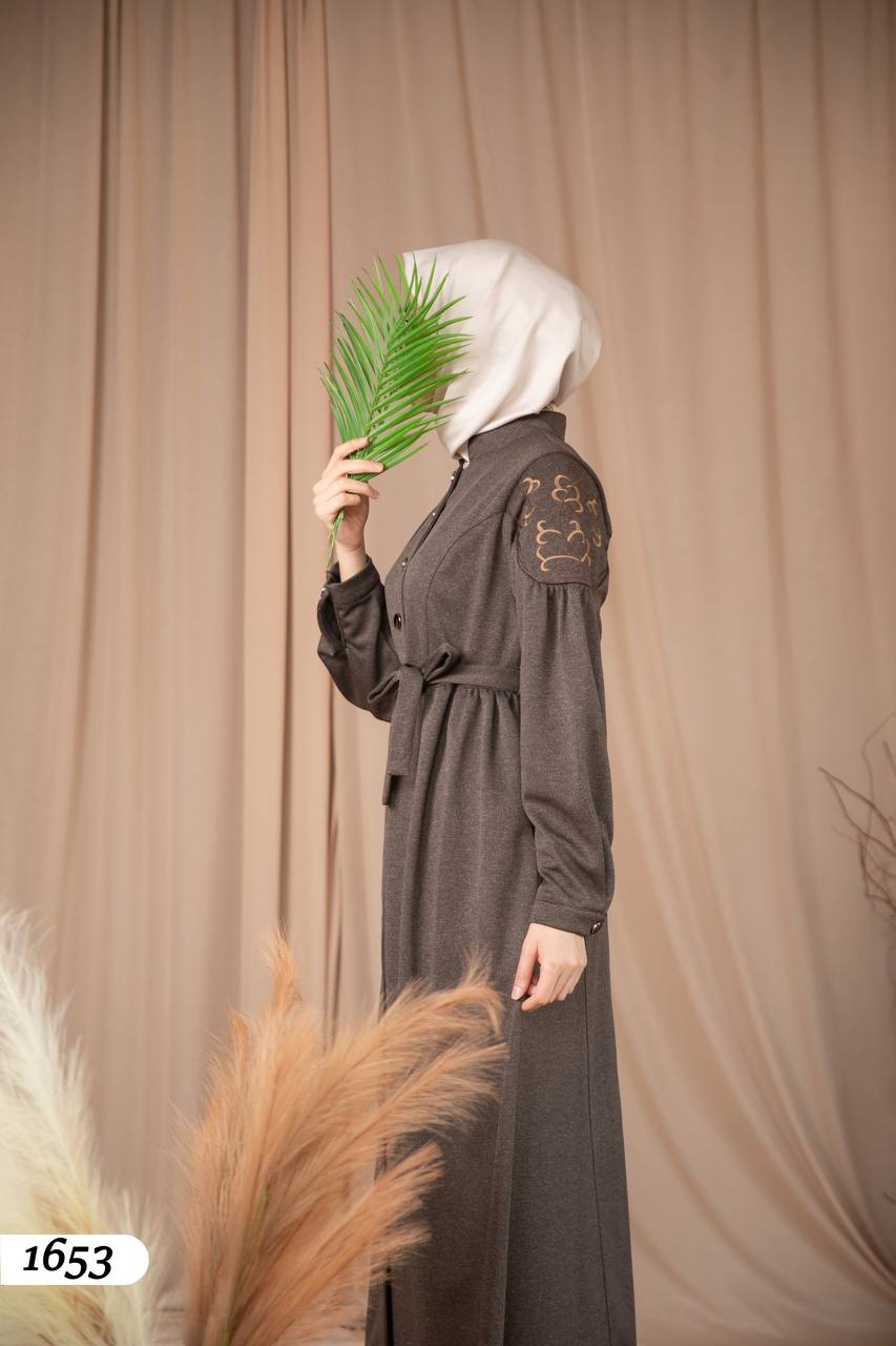 Robe Hichma
