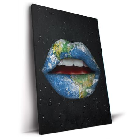 Earth Lips