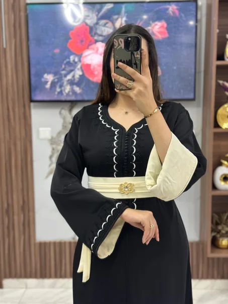 قفطان مغربي عصريcafanmaghrebiasri