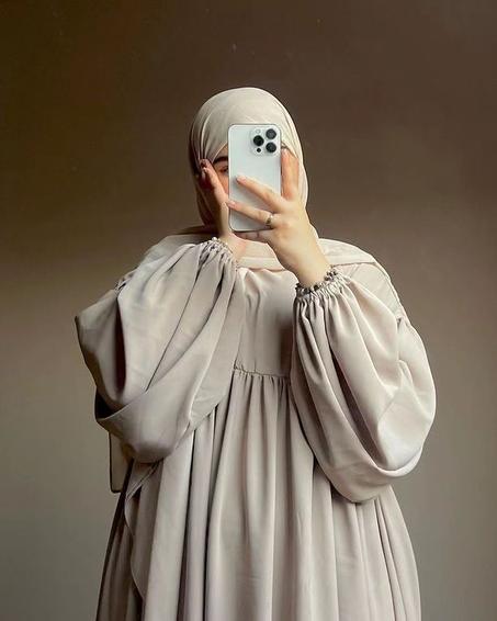 عباءة حفصاء