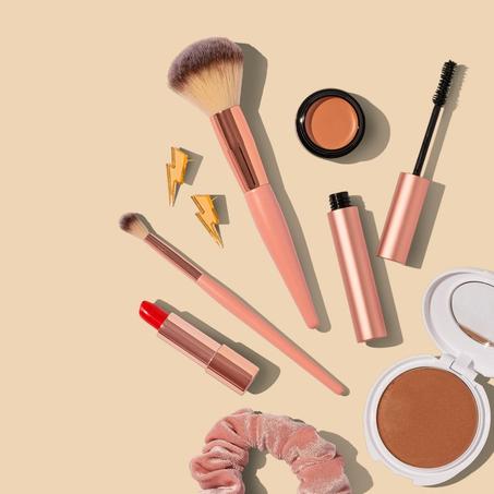 MAQUILLAGE