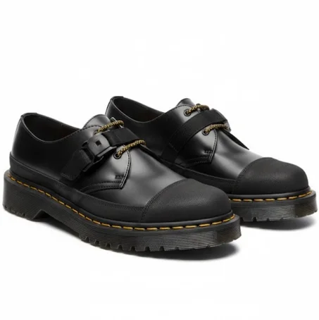 حذاء جلدي كلاسيكي