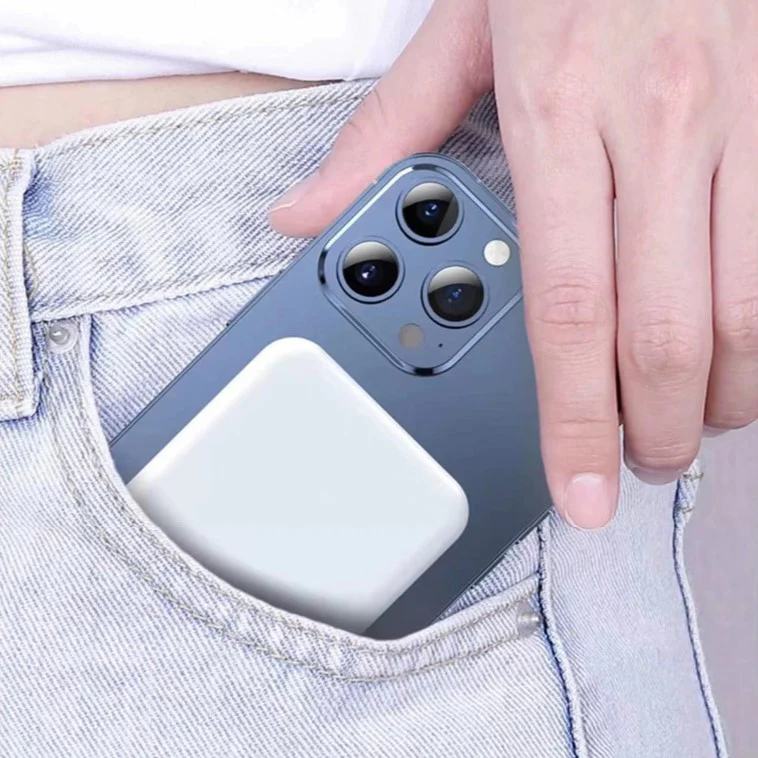 Bateria Externa Inalámbrico tipo Magsafe 5000mAh