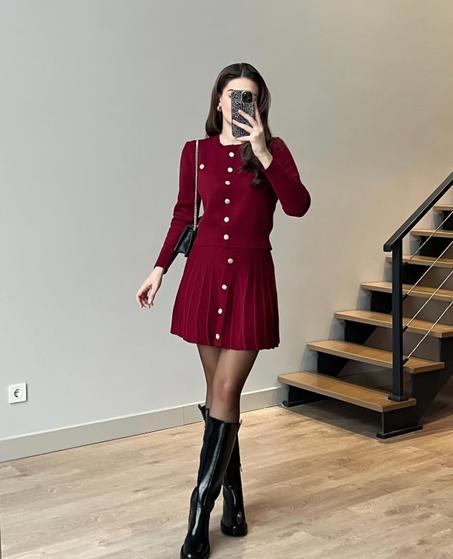 Ensemble Mini Cardigan & Jupe