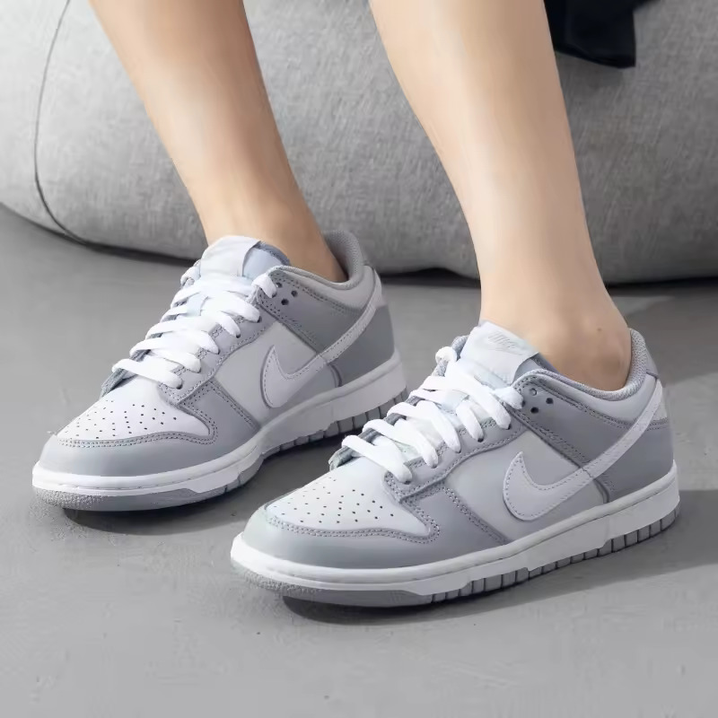 Nike Dunk Low Off White
