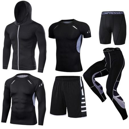 ملابس رياضية وتدريبية