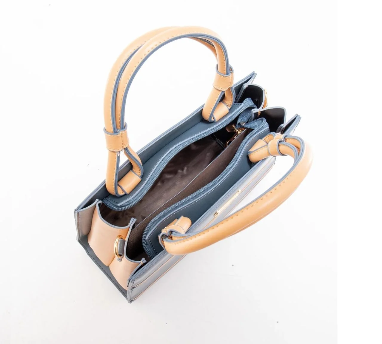 Sac chic et tendance avec pochette incluse