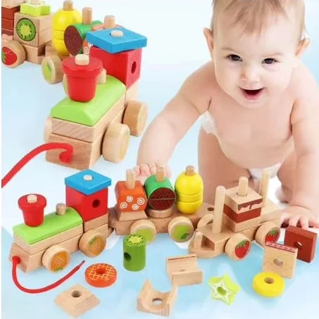 Train en bois avec formes géométriques, gâteaux et fruits ( 30 pièces )
