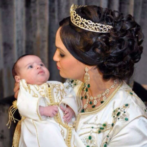 الأطفال وحديثي الولادة