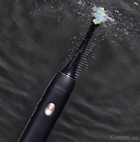 فرشاة الاسنان الكهربائية