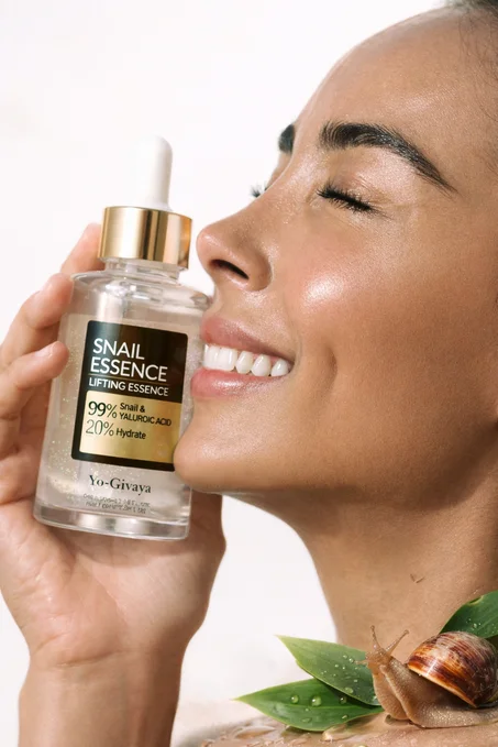 سيروم كوري لشد الوجه بمادة الحلزون