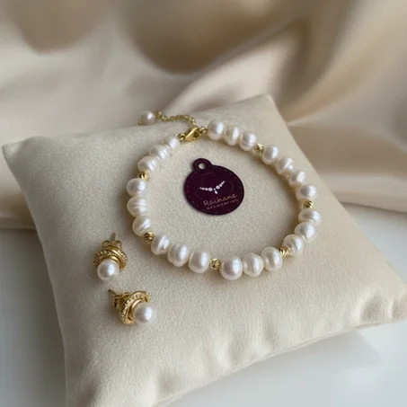 Bracelet Djoher Hor blanc cassé 🤍+ 🎁 Cadeau offert : boucles d’oreilles plaqué or en XD