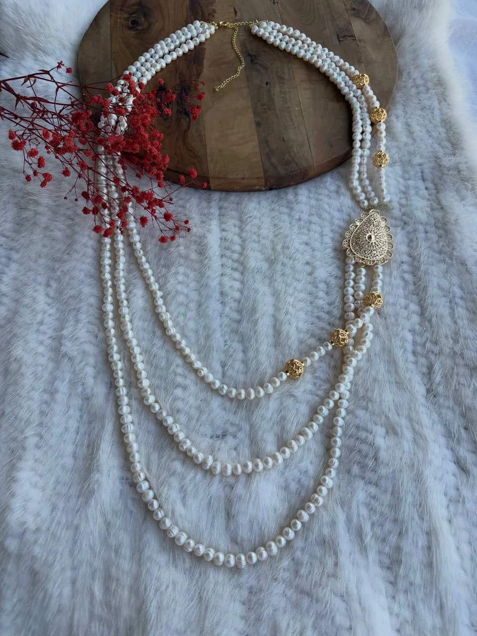 Sautoir Moderne Traditionnel – Djoher Hor & Plaqué Or ✨