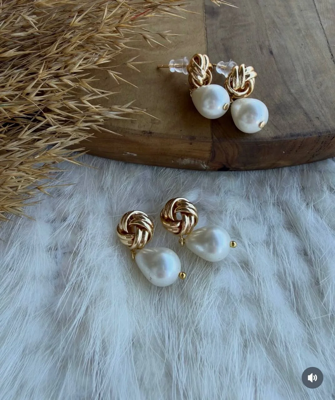 Boucles d’oreilles noeud d’amour ❤️ en plaqué or et perle de Majorque