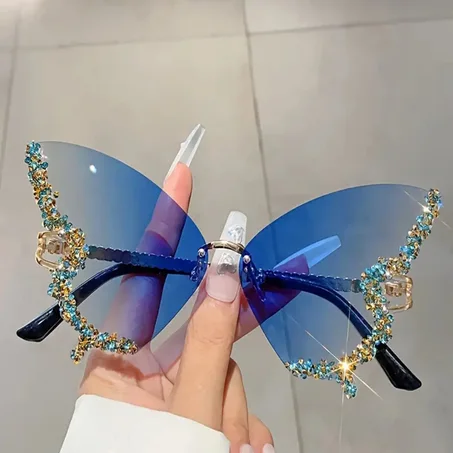 Lunette de soleil papillon