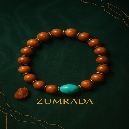 سوار الخشب والفيروز – تناغم الأرض والسماء