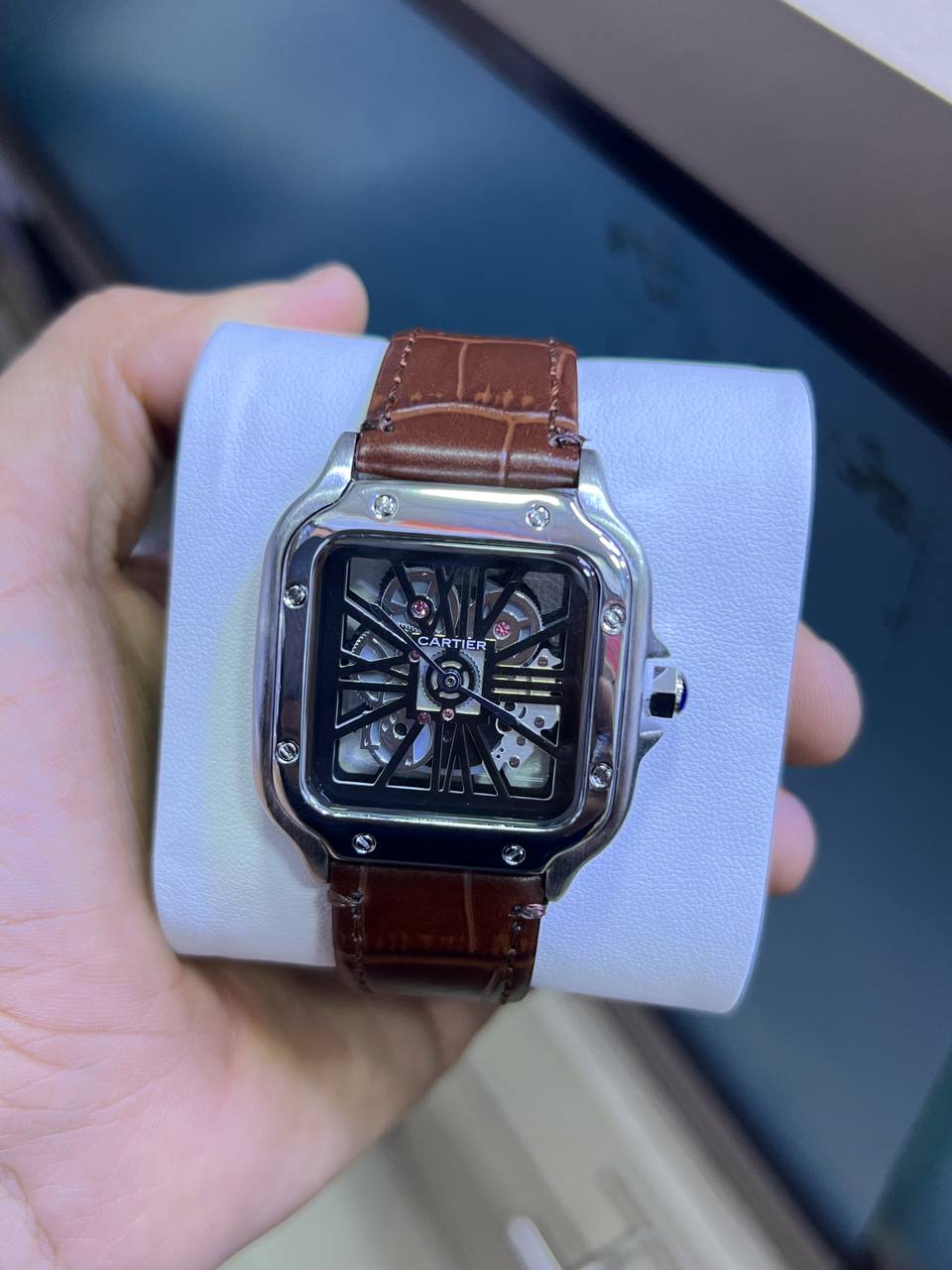 ⌚ ساعات رجالية فاخرة – دقة الأداء وأناقة التصميم