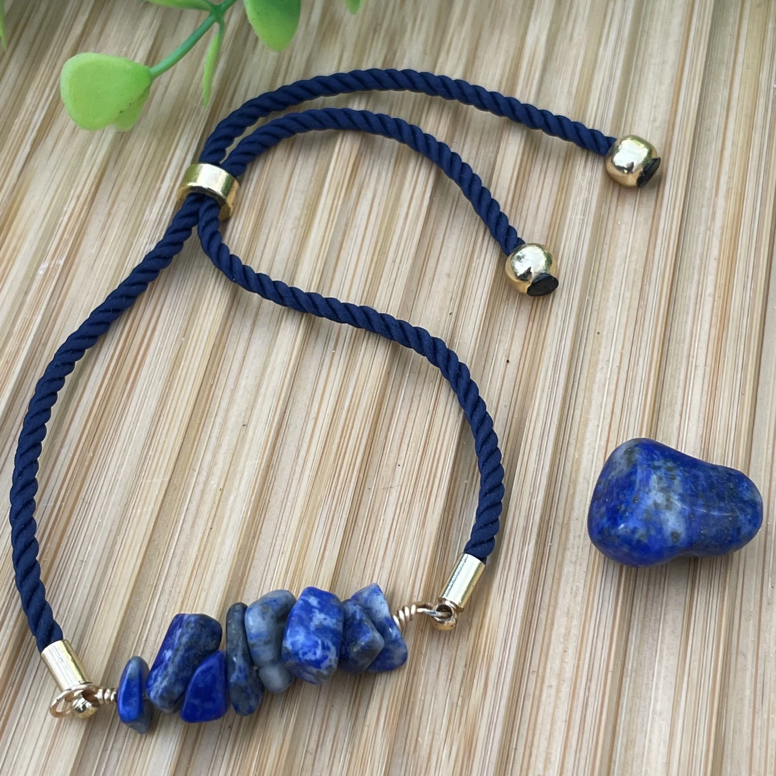 Bracelet fil lapis lazuli