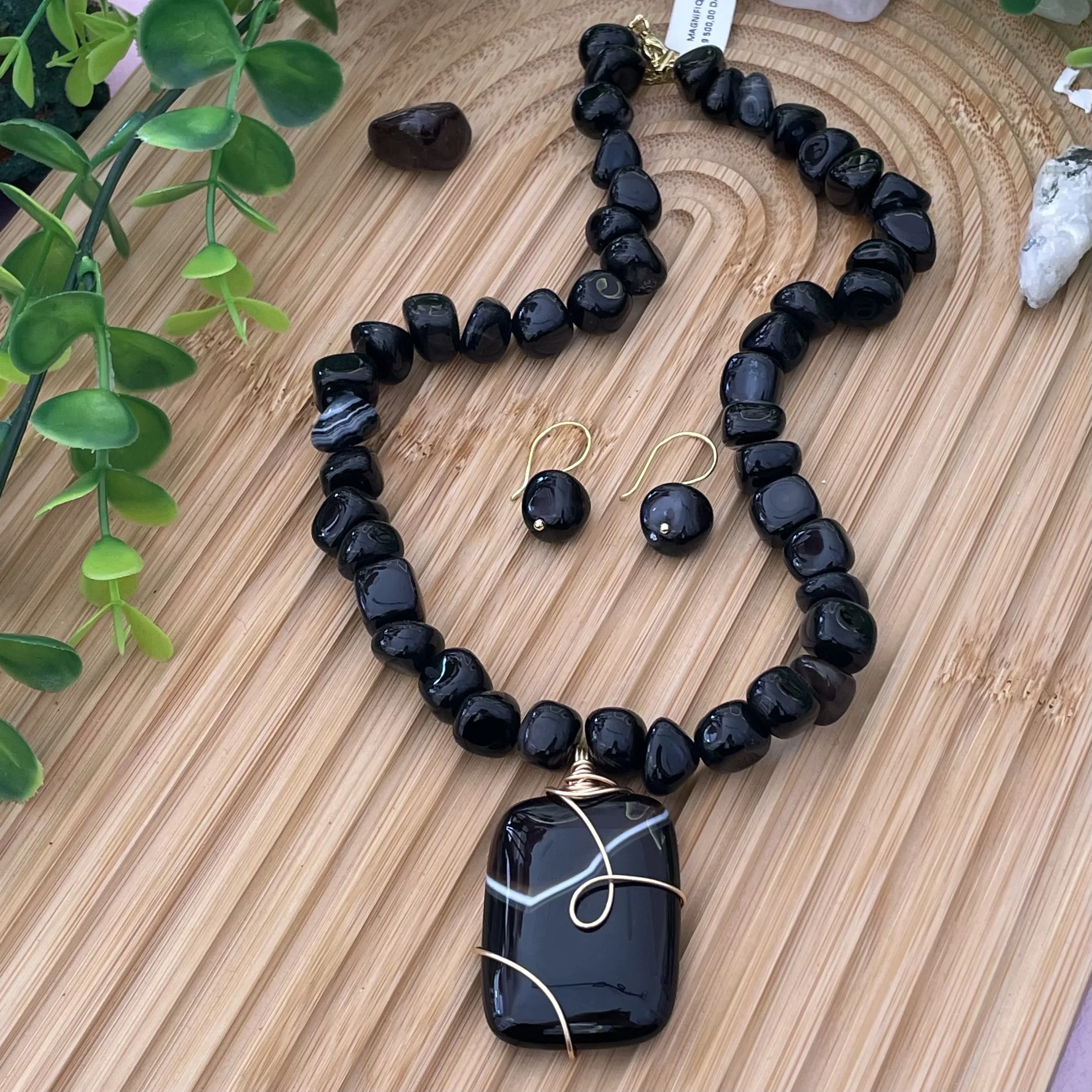 collier et boucle agate