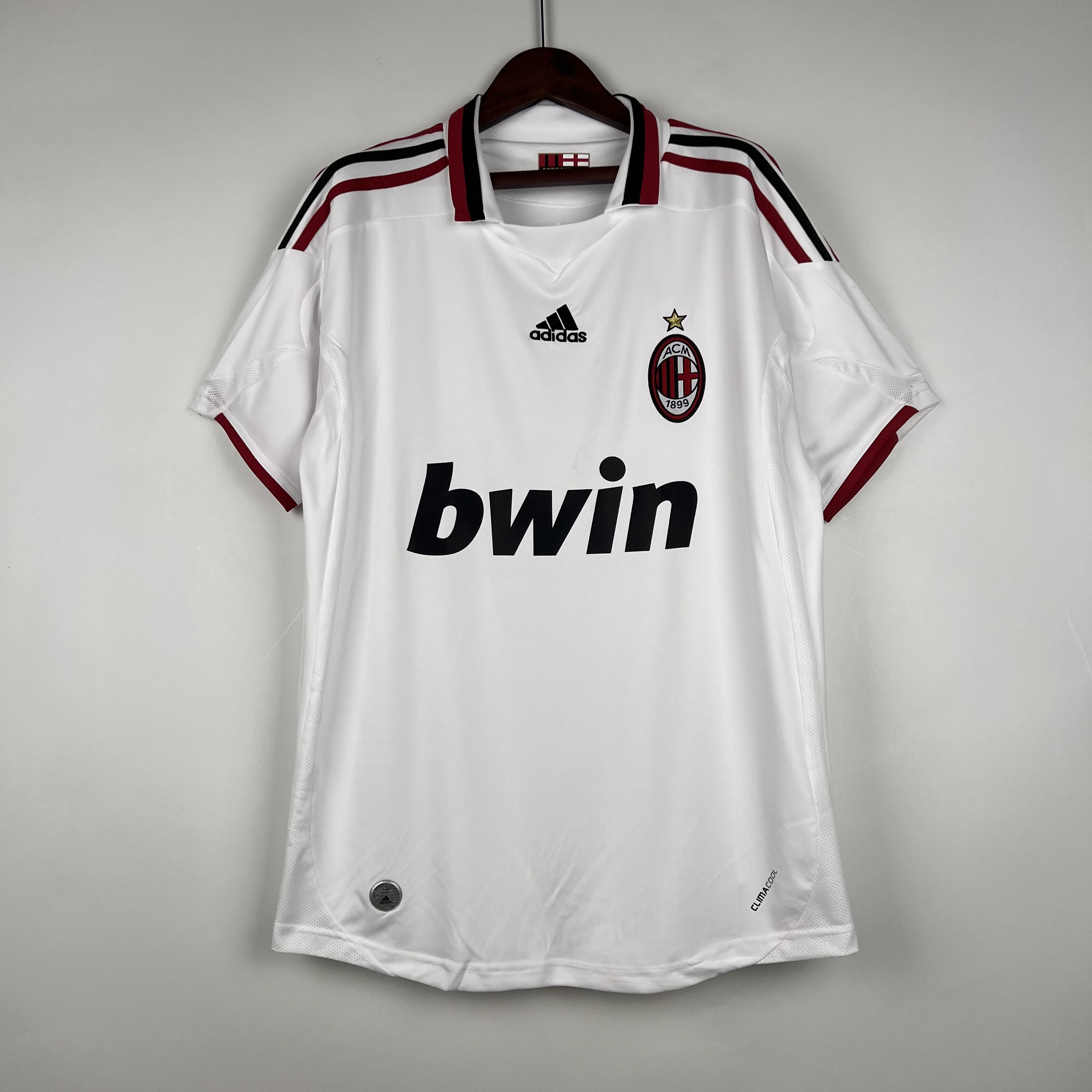 AC MILAN RETRO