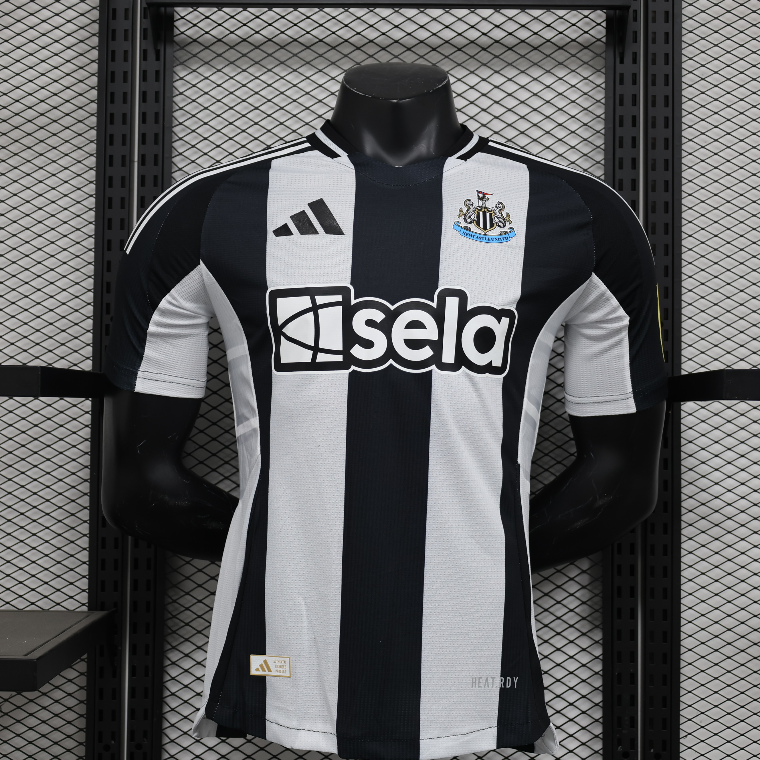 NEW CASTLE HOME KIT 24/25