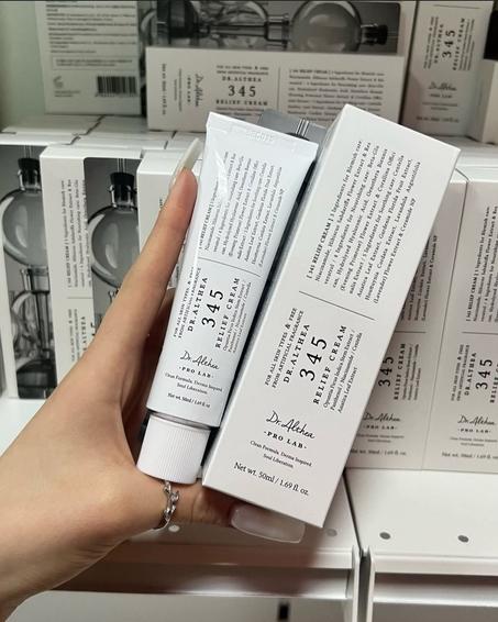 كريم الدكتور ألثيا 345 المضاد للأكسدة يرطب ويخفف ويغذي البشرة الحساسة يقضي على حب الشباب و التصبغات