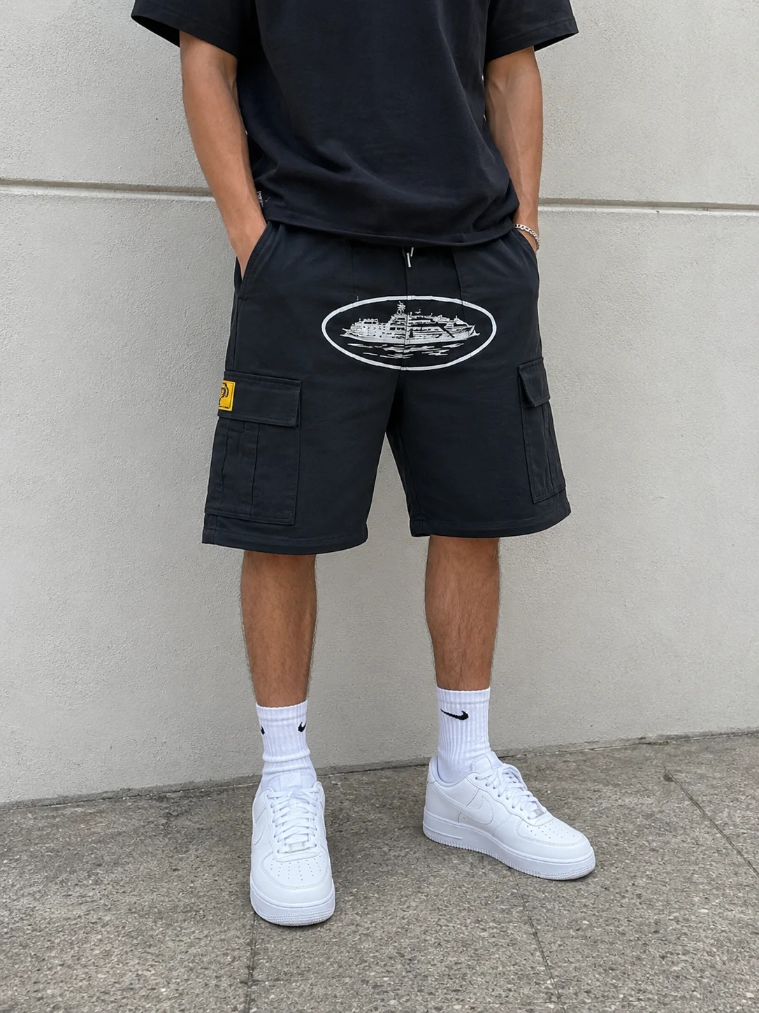 Corteiz Guerillaz 21' Cargo Shorts