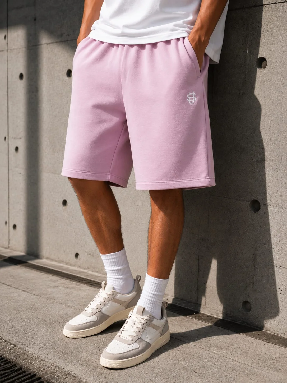 STUDIO UNOV SHORTS