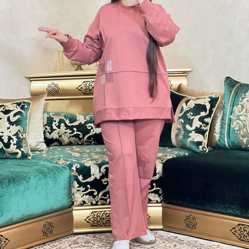 ENSEMBLE BERSHKA 2025