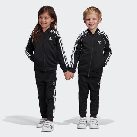 Vétement Enfant 2024
