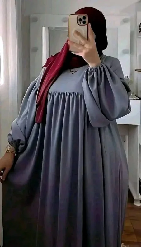 عباية أنيقة تصميم محتشم وراقي لطلّة فخمة