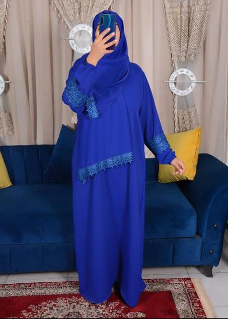 "تألقي بالأناقة والراحة! 🌸 عباية فاخرة بلمسة عصرية – متوفرة الآن في متجر العفيفات ✨"
