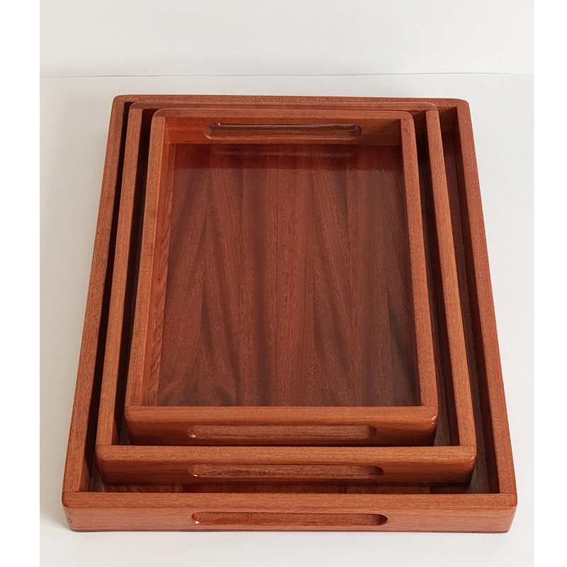 3 plateaux