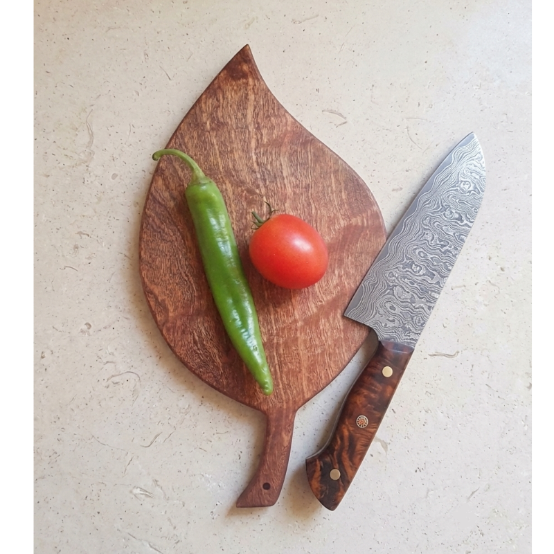Planche à découper en bois dur